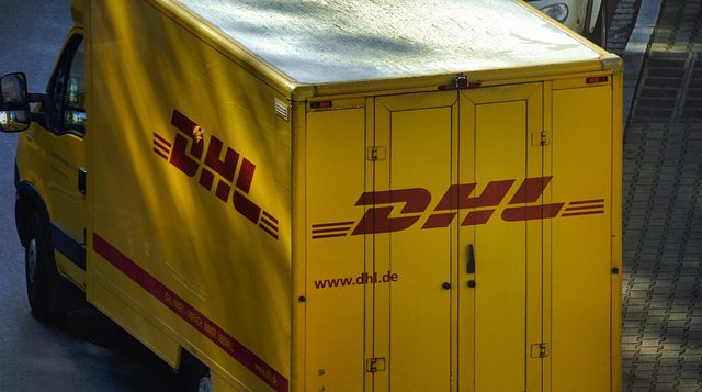 dhl bezorgbusje